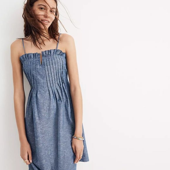 Madewell Dresses & Skirts - Madewell Denim Pintuck Cami Dress NWT! Size 2
